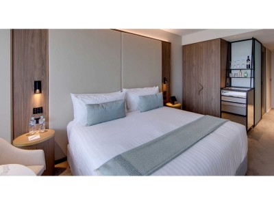 Oval Hotel