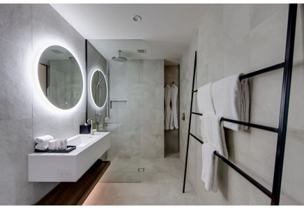 Oval Hotel Adelaide
