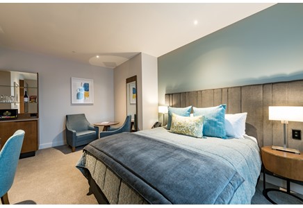 Distinction Hotel