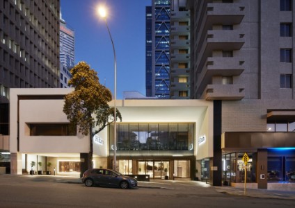 Parmelia Hilton