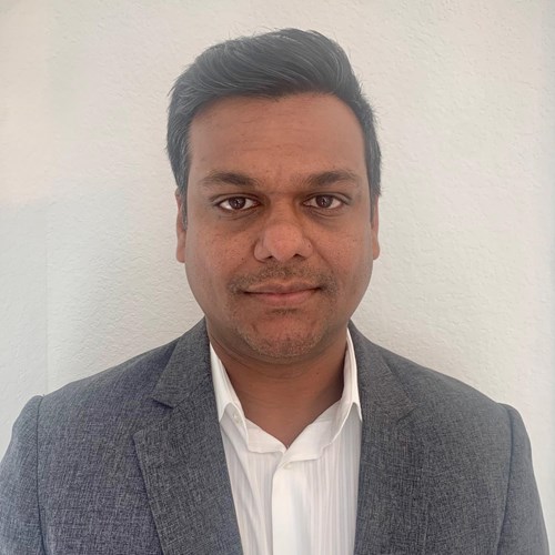 Headshot of Maruthi Varre