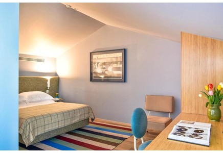 Editory House Ribeira