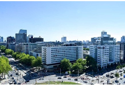 Rotterdam Hilton Hotel ( 500 m from Venue)