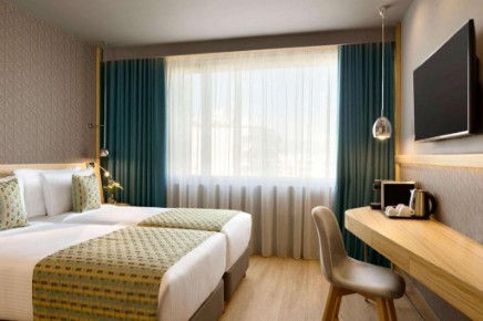 Wyndham Grand Athens 5*