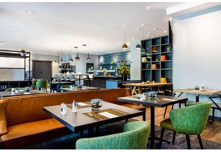 NH Luxembourg Airport 4*