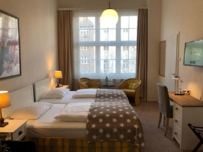 FRESENA HOTEL HAMBURG