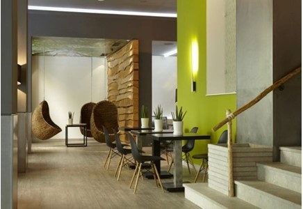 City Hotel