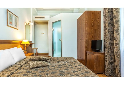 MINERVA PREMIER 4*