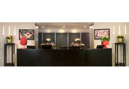 NH Catania Centro Hotel