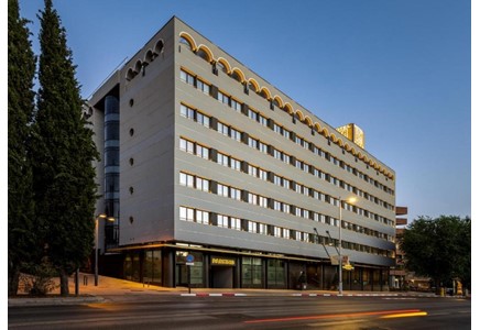 Granada Center