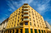 City Hotel