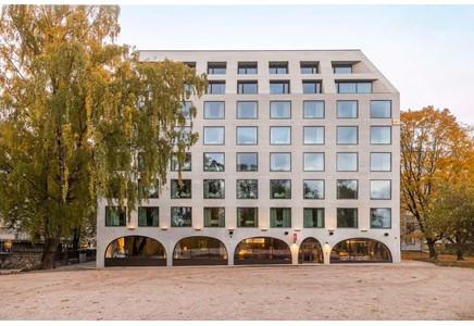 Radisson RED