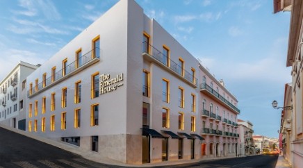 The Emerald House Lisbon – Curio Collection by Hilton
