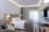 Urban Chic Single Room with Breakfast