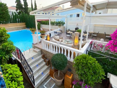Armata Hotel
