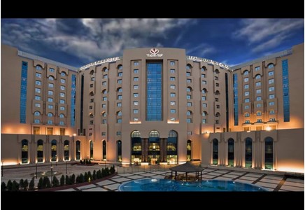 TOLIP Golden Plaza Hotel