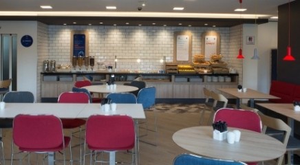 Holiday Inn Express Geneva Airport