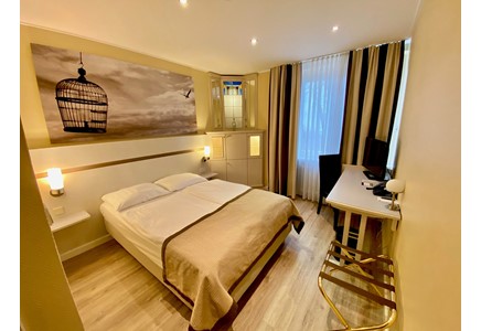 z cxl_Parkhotel Hamburg Arena