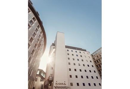 Blique by Nobis