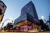 Hamburg: Empire Riverside