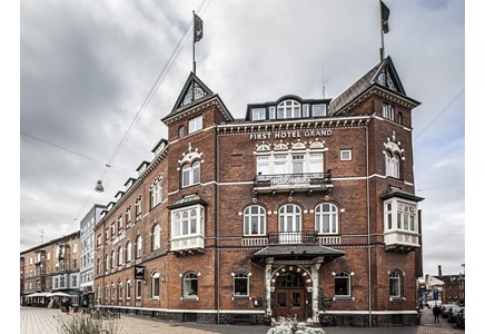 First Hotel Grand