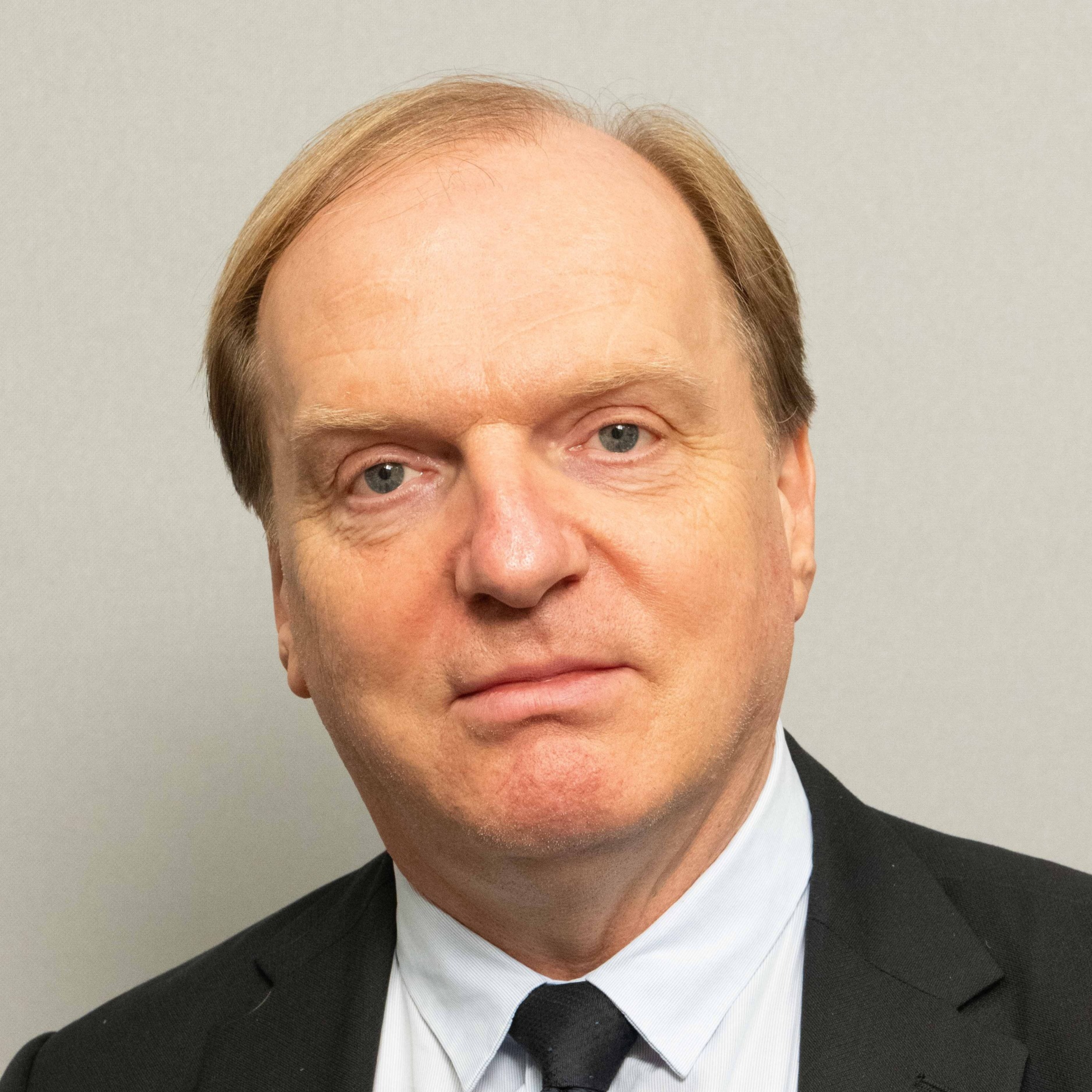 Dominique L. Monnet