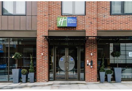 Holiday Inn Express Liverpool Central