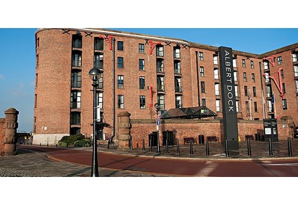 Holiday Inn Express Liverpool - Royal Albert Dock