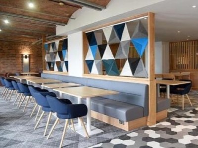 Holiday Inn Express Liverpool Royal Albert Dock by IHG