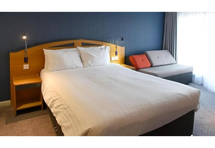 Holiday Inn Express Liverpool - Royal Albert Dock