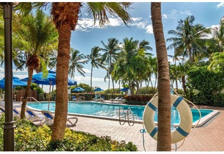 Radisson Resort Miami Beach