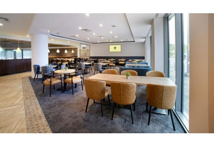 Tŷ Newport by Celtic Manor