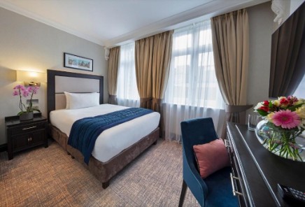 Wellington Hotel by Blue Orchid