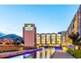 Aha Harbour Bridge Hotel