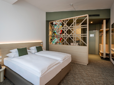 Arcotel AQ