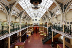 Image of the Birmingham Museum and art gallery