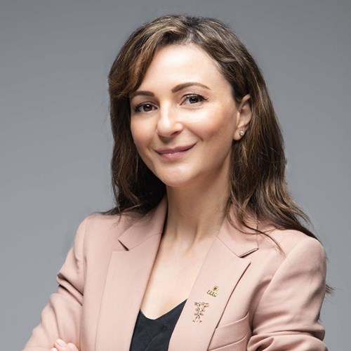 Headshot image of Samira Lakhal-Littleton