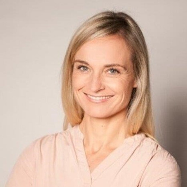 Head shot image of Katrin Streckfusse-Boemeke