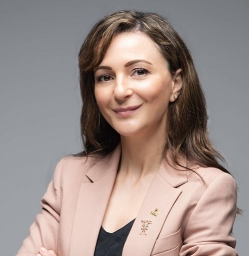 Headshot image of Samira Lakhal-Littleton