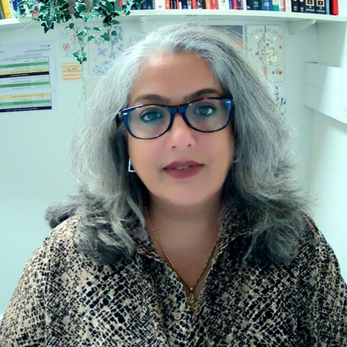 Headshot image of Neena Kalia