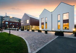 Image of outside of Edgbaston Park Hotel