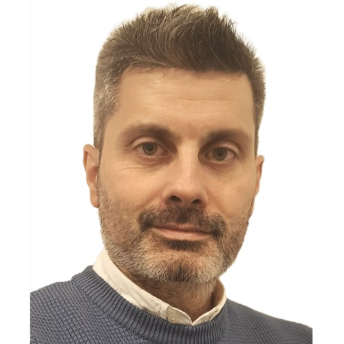 Headshot image of Javier Barallobra-Barreiro