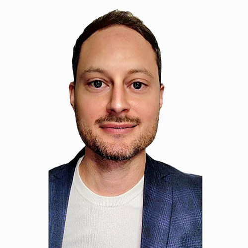 Headshot image of Yohan Santin