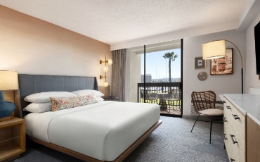 Lanai Room