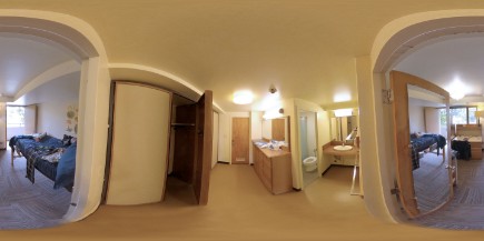 Suite (Higginson Hall)